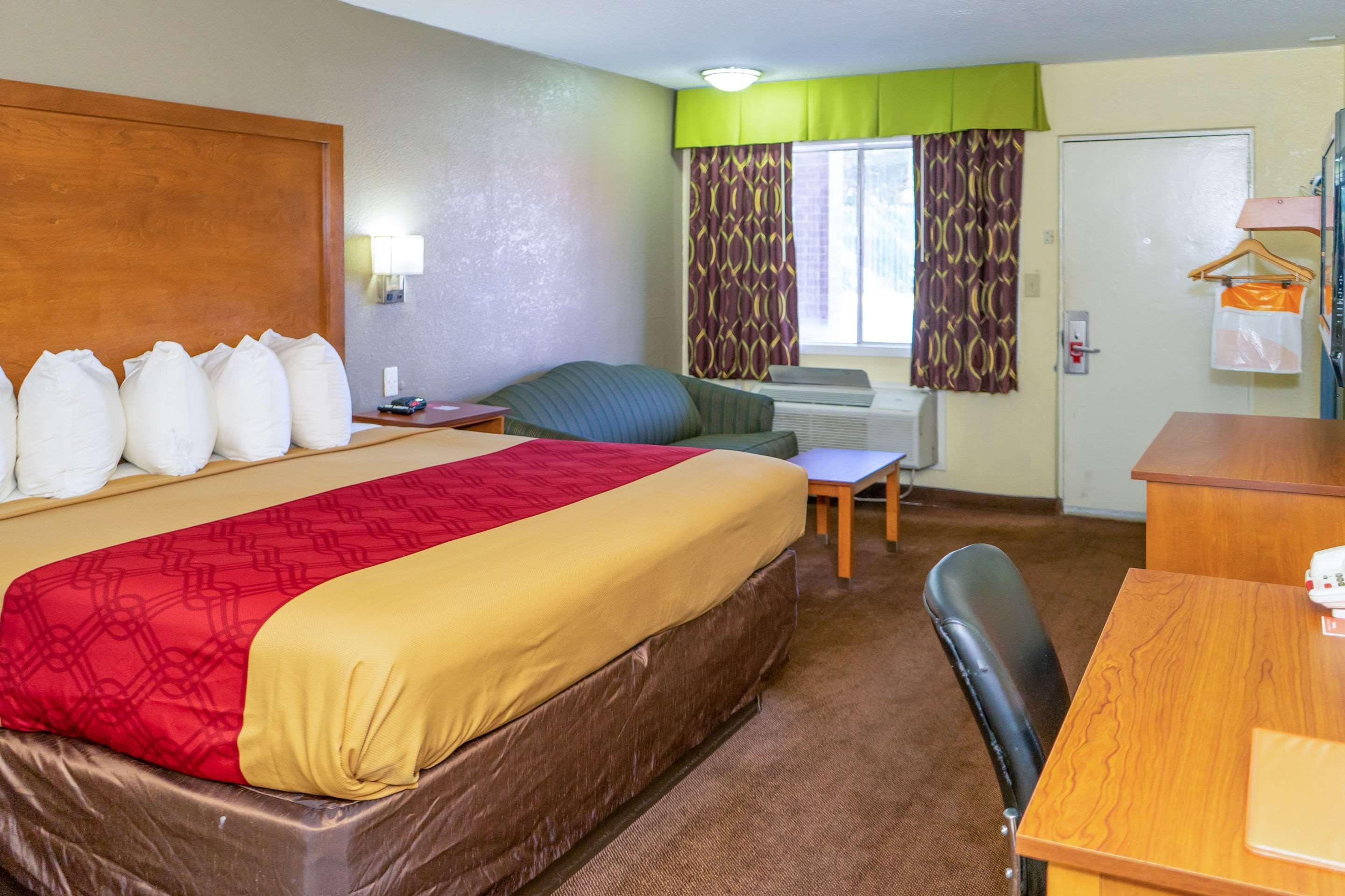 Econo Lodge Weldon - Roanoke Rapids Eksteriør bilde